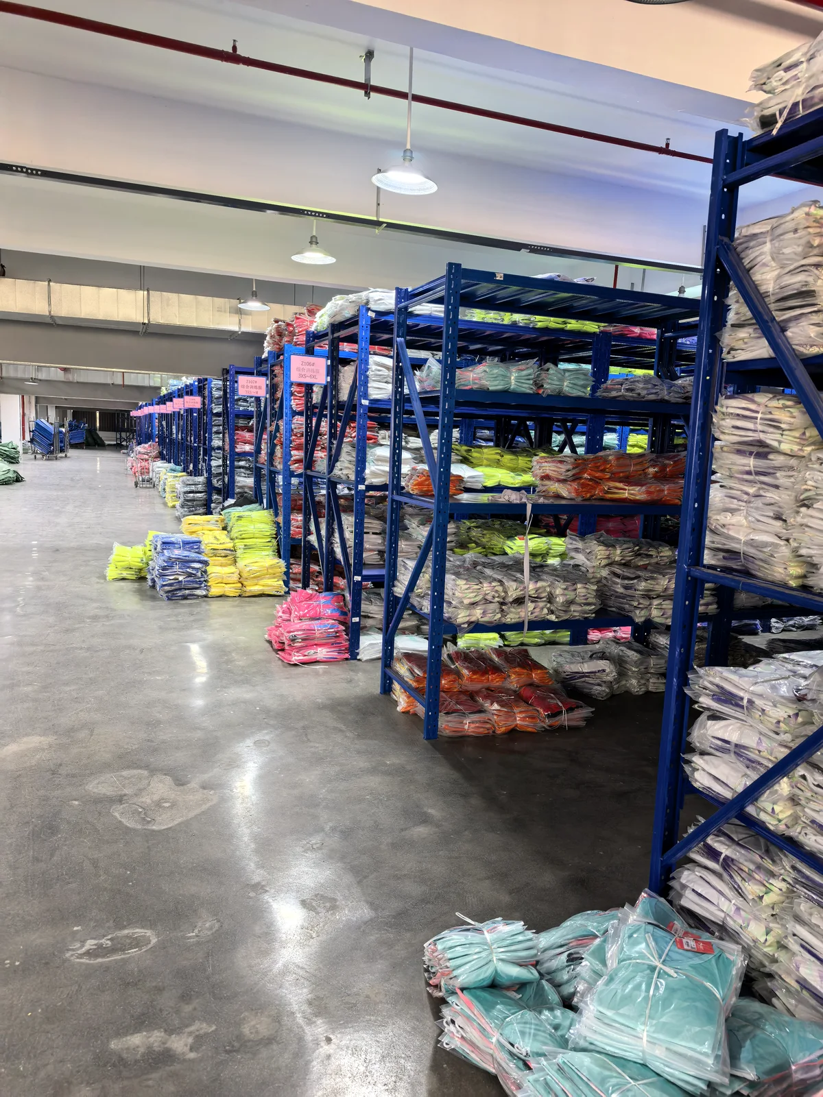 Order preparation at ChaoHuan