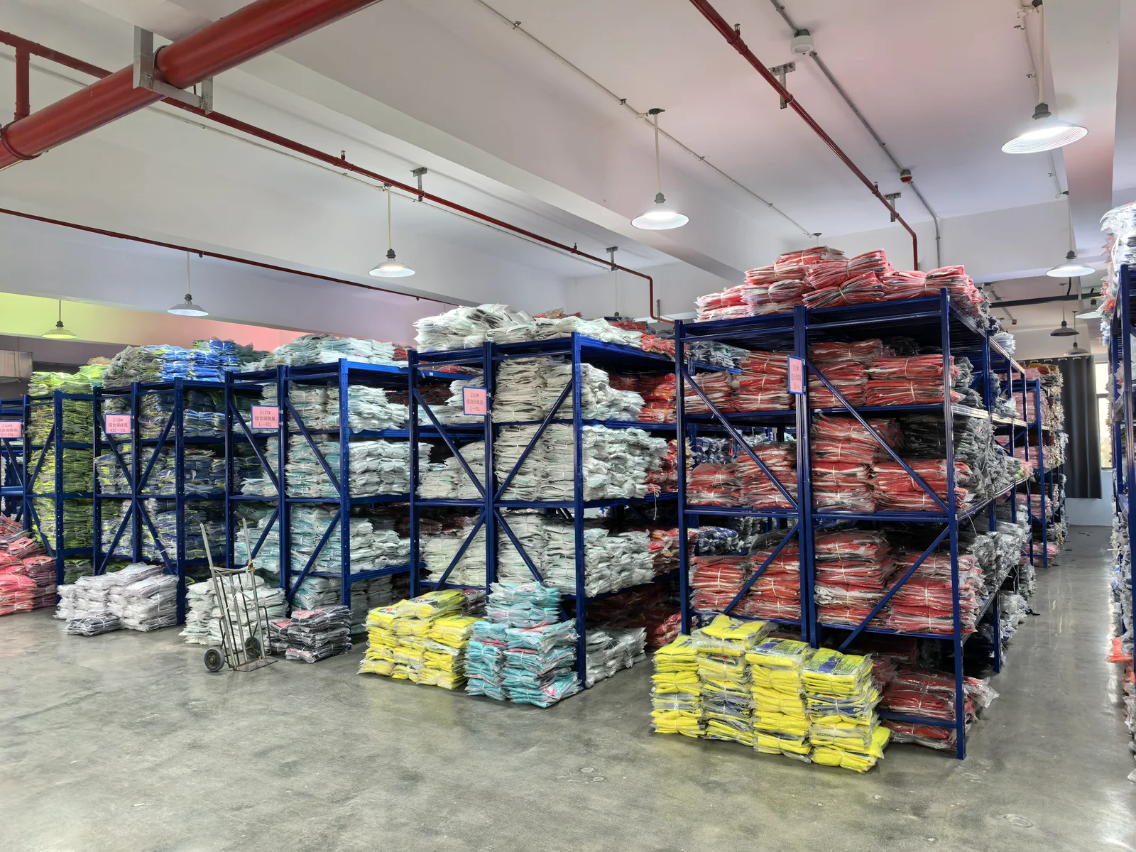 Finished product handling at ChaoHuan
