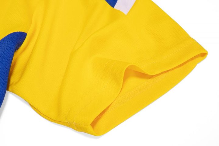 Crew-neck Short Sleeve Striped Soccer Jersey – DETAIL 2