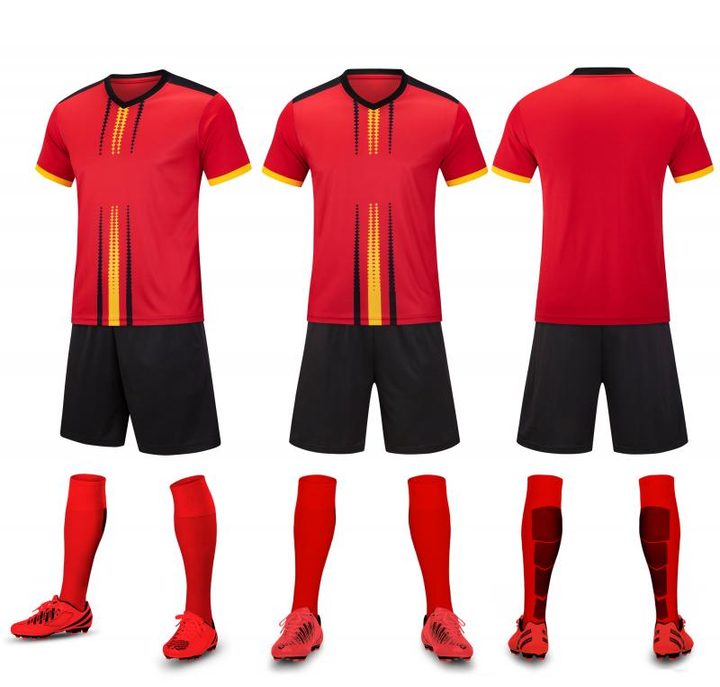 Tricou de fotbal, cu mânecă scurtă, cu decolteu în V și cu panouri – COMBO 1