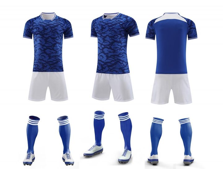 Kurzarm-Fußballtrikot mit Rundhalsausschnitt und Streifen – COMBO 2