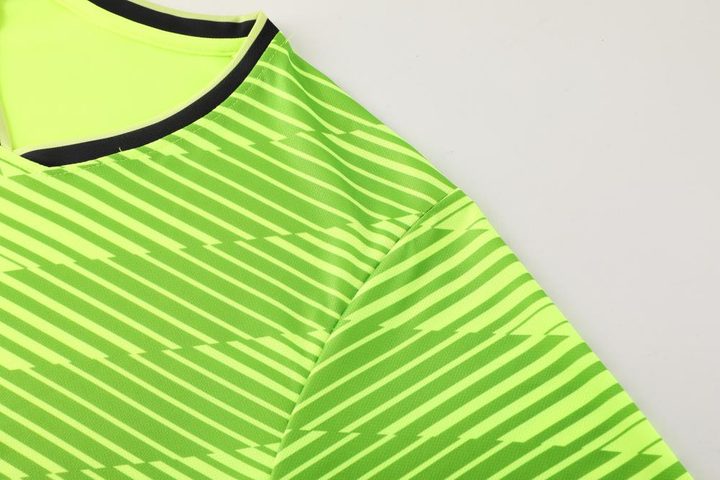Camisa de futebol de manga curta com gola V com estampa geométrica – DETAIL 2