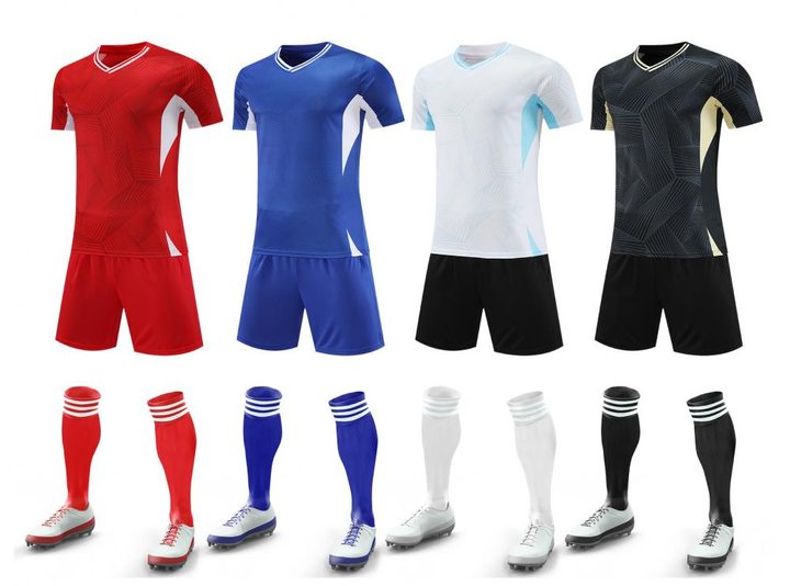 Tricou de fotbal, cu mânecă scurtă, cu decolteu în V și cu dungi – MAIN