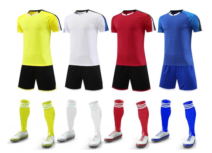 Tricou de fotbal, cu mânecă scurtă, cu decolteu rotund și cu blocuri de culoare – MAIN