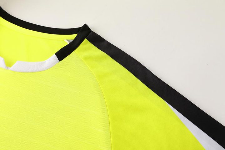 Tricou de fotbal, cu mânecă scurtă, cu decolteu rotund și cu blocuri de culoare – DETAIL 1