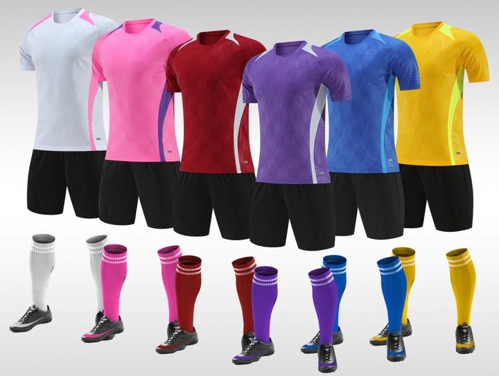 Maglia da calcio a maniche corte con girocollo con righe – MAIN
