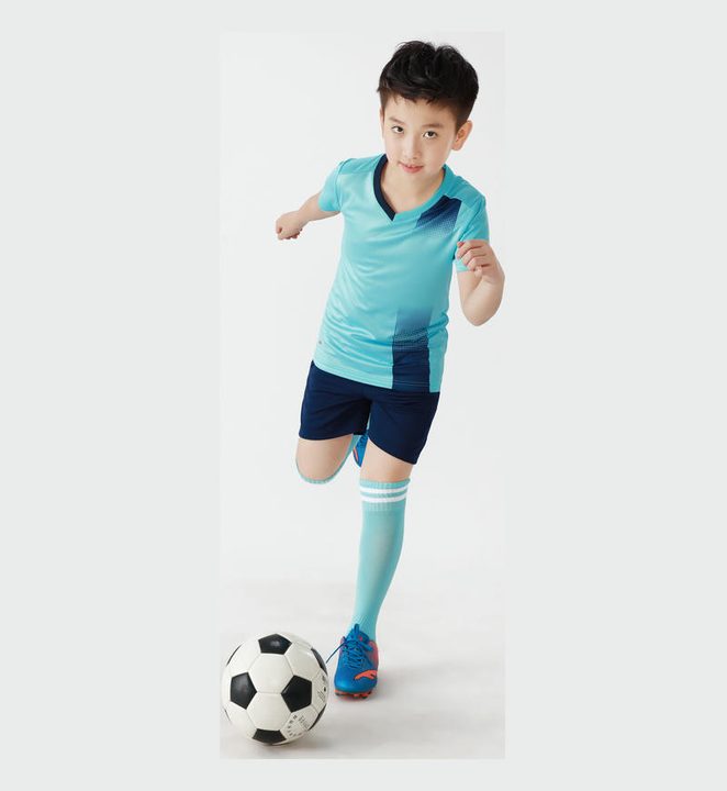 Maglia da calcio a maniche corte con scollo a V con motivo geometrico – MODEL 5
