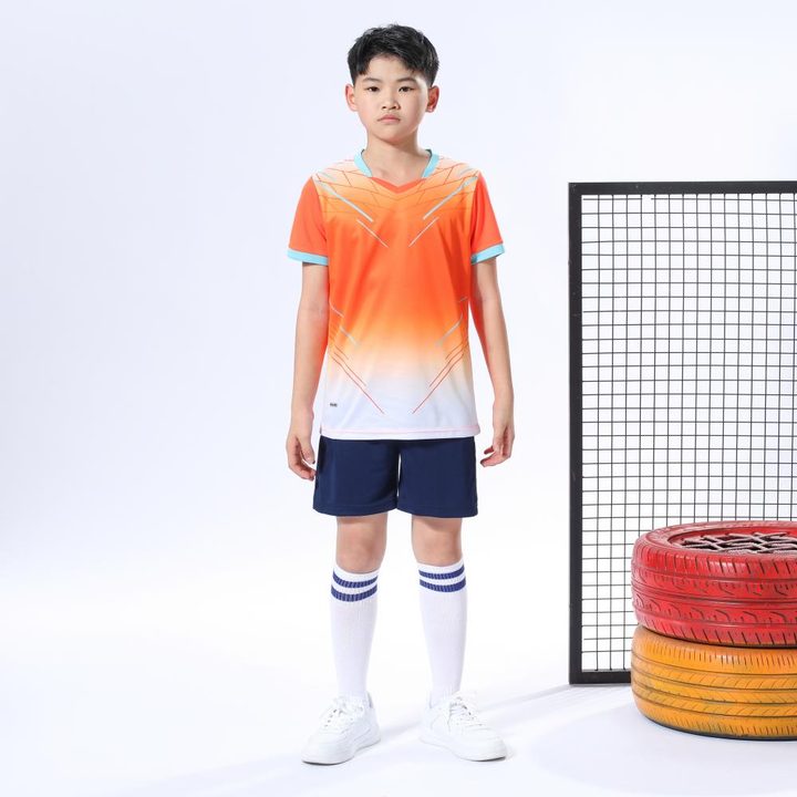 Crew-neck Short Sleeve Striped Soccer Jersey – MODEL 2