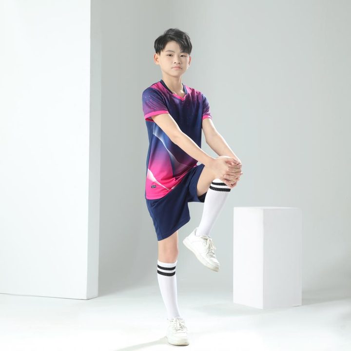Maglia da calcio a maniche corte con scollo a V con sfumatura – MODEL 3