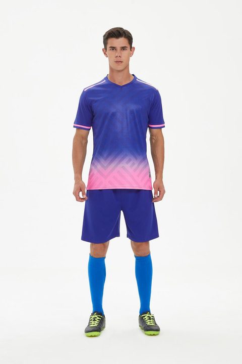 Kurzarm-Fußballtrikot mit V-Ausschnitt und Farbverlauf – MODEL 2