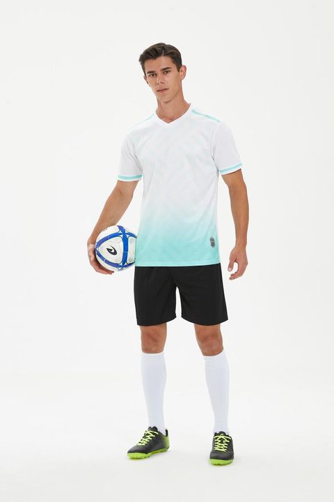 Kurzarm-Fußballtrikot mit V-Ausschnitt und Farbverlauf – MODEL 6