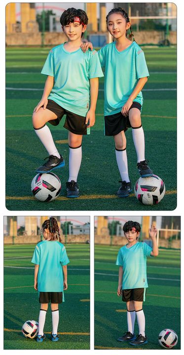 Camisa de futebol de manga curta com gola V com listras – MODEL 1
