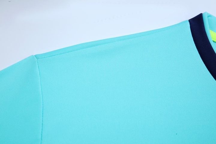 V-neck Short Sleeve Striped Soccer Jersey – DETAIL 2