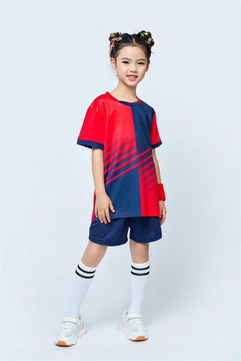 Camiseta de fútbol de manga corta con cuello redondo con rayas – MODEL 1