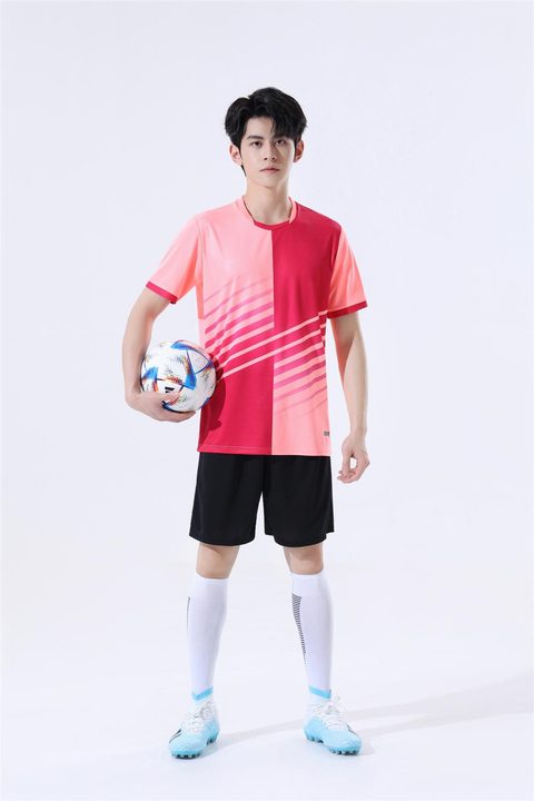Camiseta de fútbol de manga corta con cuello redondo con rayas – MODEL 6