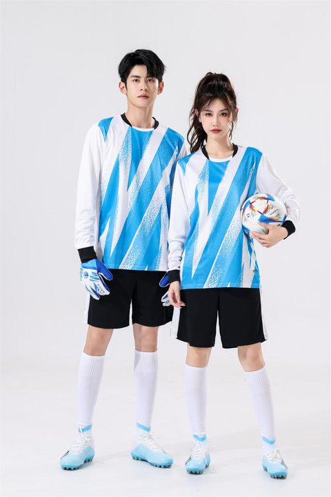 Long Sleeve Goalkeeper Soccer Jersey – MODEL 6