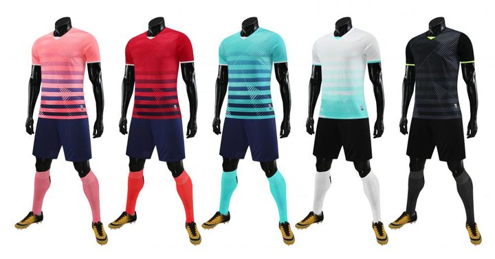 Tricou de fotbal, cu mânecă scurtă, cu decolteu în V și cu dungi – MAIN