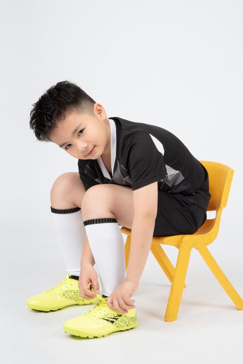 Crew-neck Short Sleeve Geometric Soccer Jersey – MODEL 3