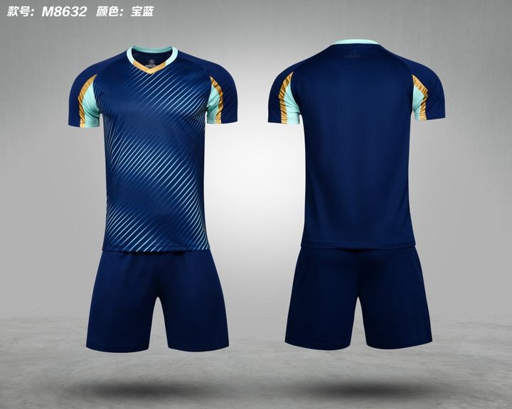 Tricou de fotbal, cu mânecă scurtă, cu decolteu în V și cu degrade – COMBO 4