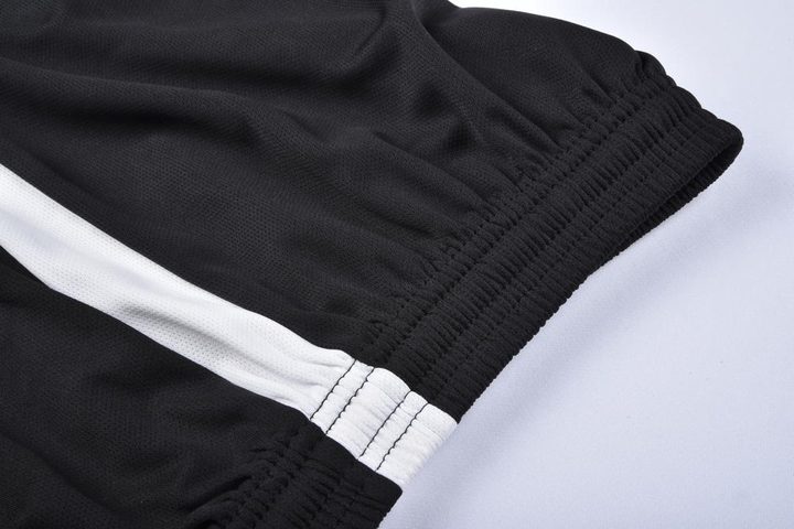 Maglia da calcio a righe a maniche corte con scollo a V – DETAIL 1