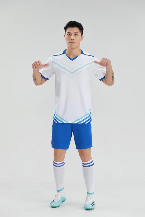 Kurzarm-Fußballtrikot mit V-Ausschnitt und Streifen – MODEL 1