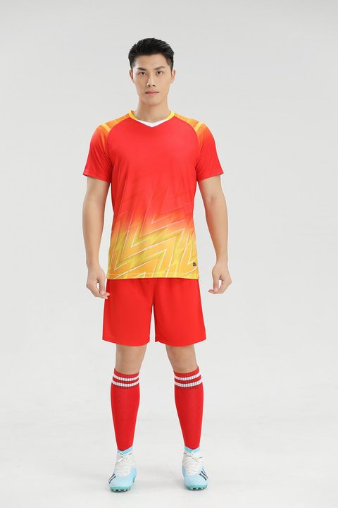 Kurzarm-Fußballtrikot mit V-Ausschnitt und Streifen – MODEL 1