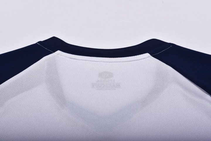 Koszulka piłkarska, z krótkim rękawem, z dekoltem w serek i z geometrycznym wzorem – DETAIL 2