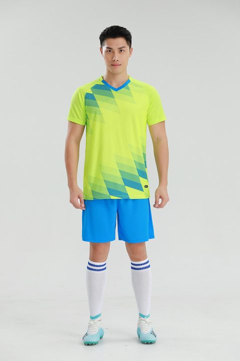 Camiseta de fútbol de manga corta con cuello en V con degradado – MODEL 3