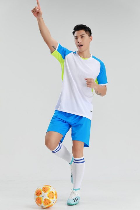 Maillot de football à manches courtes avec col V à blocs de couleur – MODEL 6
