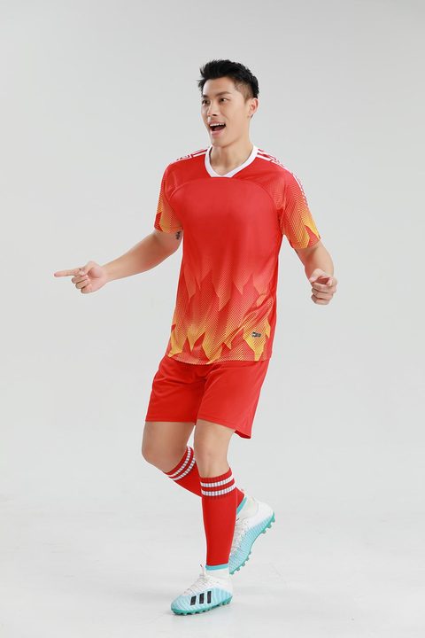 Maglia da calcio a maniche corte con scollo a V con righe – MODEL 3
