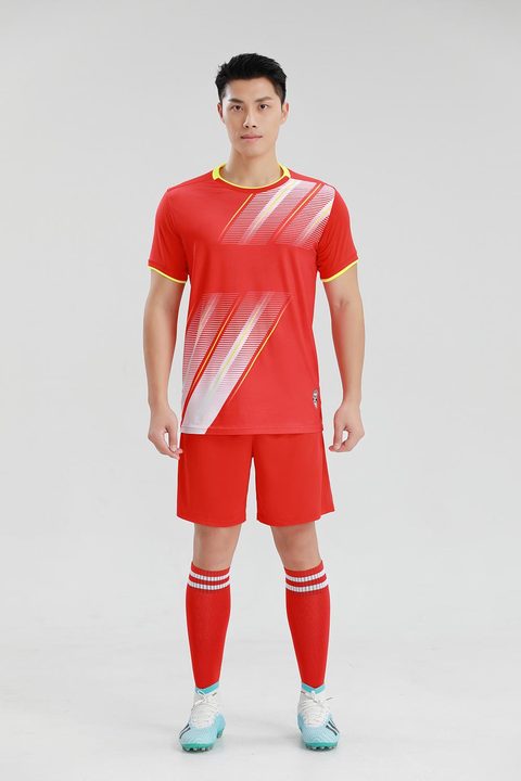Tricou de fotbal, cu mânecă scurtă, cu decolteu rotund și cu dungi – MODEL 1