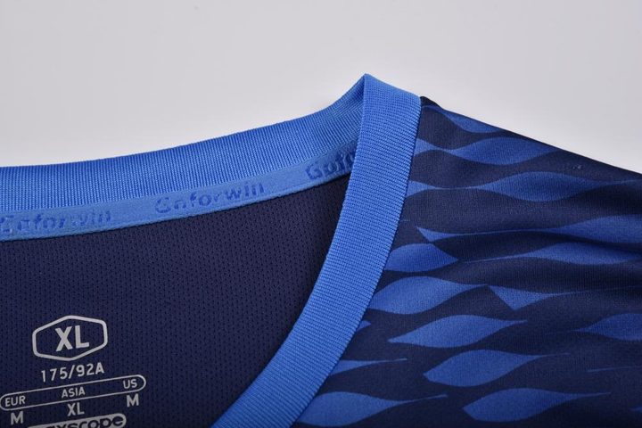 Maglia da calcio a maniche corte con girocollo con motivo geometrico – DETAIL 3