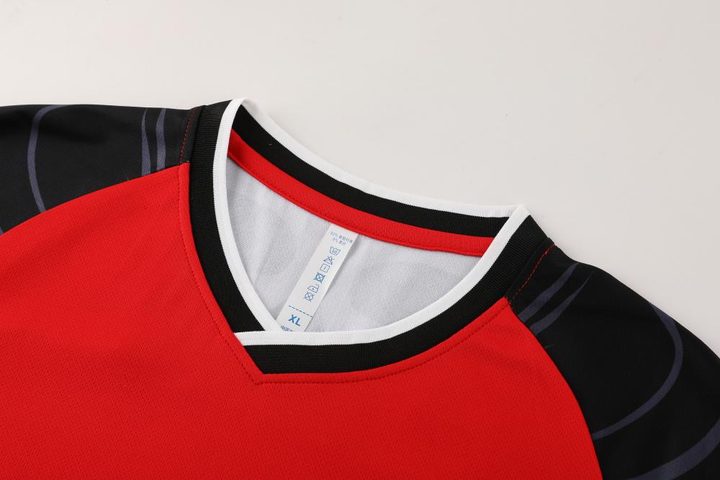 V-neck Short Sleeve Panelled Soccer Jersey – DETAIL 1
