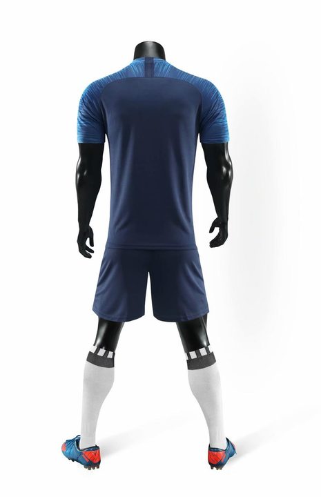 V-neck Short Sleeve Striped Soccer Jersey – MODEL 4