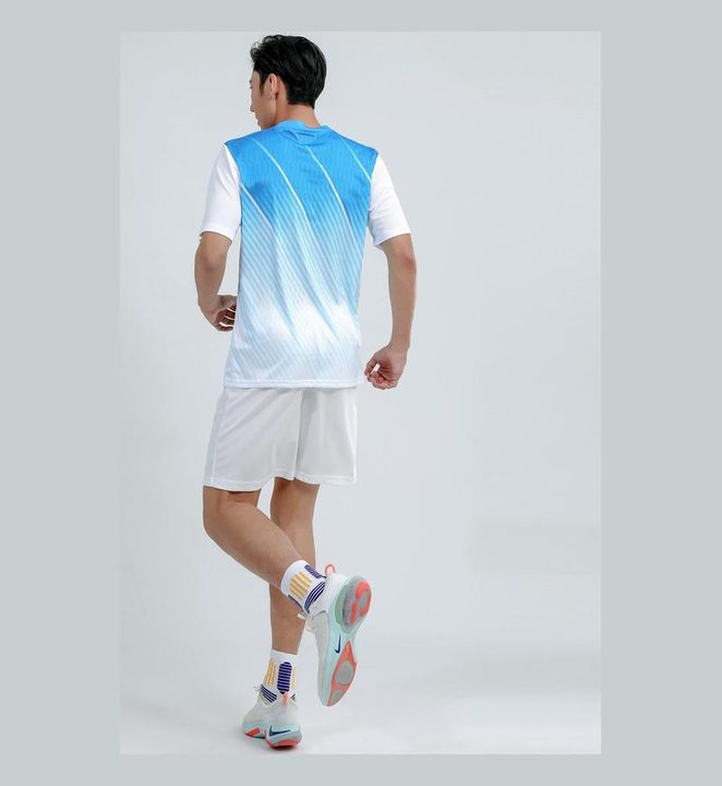 Tricou de fotbal, cu mânecă scurtă, cu decolteu rotund și cu dungi – MODEL 2