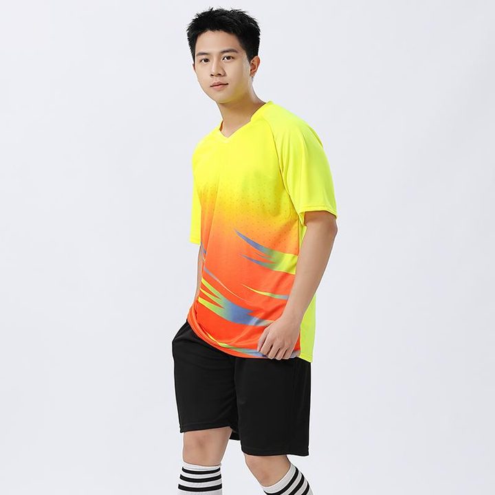 Camiseta de fútbol de manga corta con cuello en V con degradado – MODEL 3