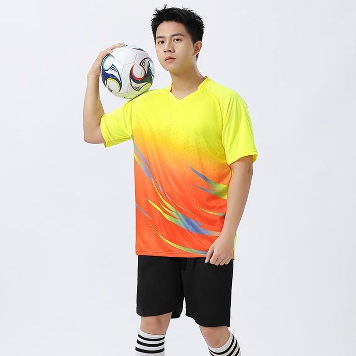 Camiseta de fútbol de manga corta con cuello en V con degradado – MODEL 4