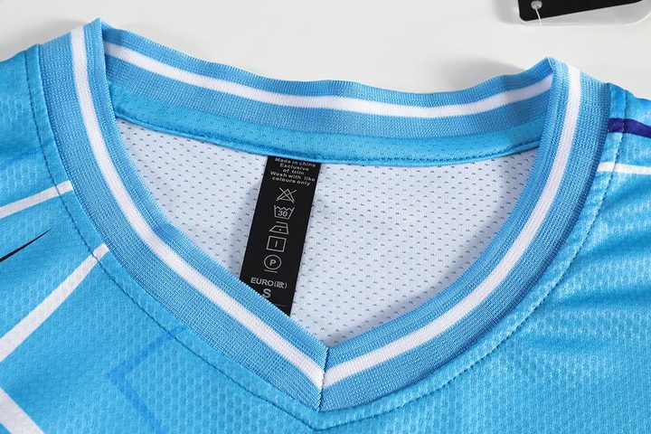 Koszulka piłkarska, z krótkim rękawem, z okrągłym dekoltem i w paski – DETAIL 1