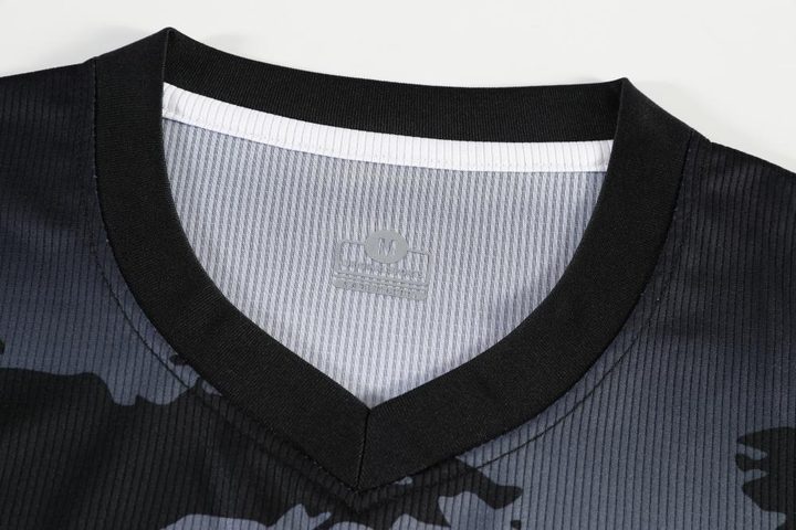 Tricou de fotbal, cu mânecă lungă, cu decolteu în V și cu blocuri de culoare – DETAIL 2