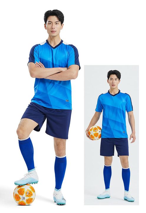 Tricou de fotbal, cu mânecă scurtă, cu decolteu în V și cu degrade – MODEL 5