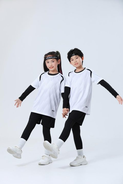 Crew-neck Short Sleeve Geometric Soccer Jersey – MODEL 3