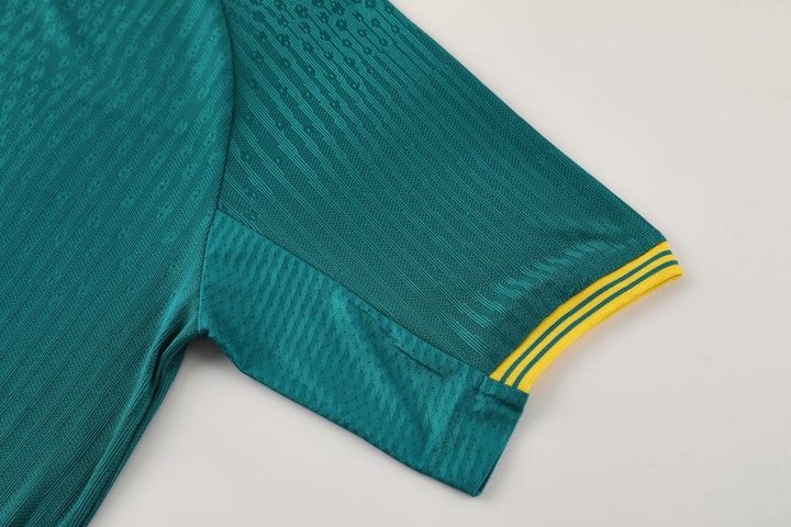 Crew-neck Short Sleeve Striped Soccer Jersey – DETAIL 3