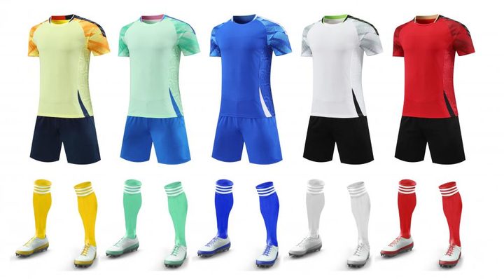 Crew-neck Short Sleeve Geometric Soccer Jersey