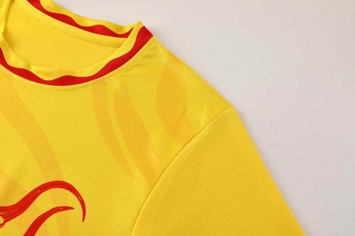 Crew-neck Short Sleeve Striped Soccer Jersey – DETAIL 2