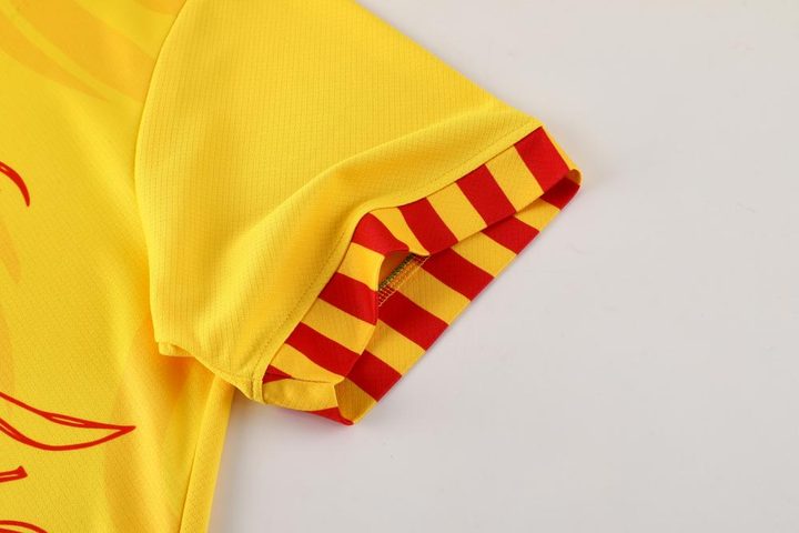 Crew-neck Short Sleeve Striped Soccer Jersey – DETAIL 3
