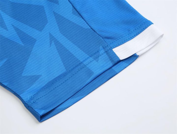 Maglia da calcio a maniche corte con girocollo con motivo geometrico – DETAIL 1