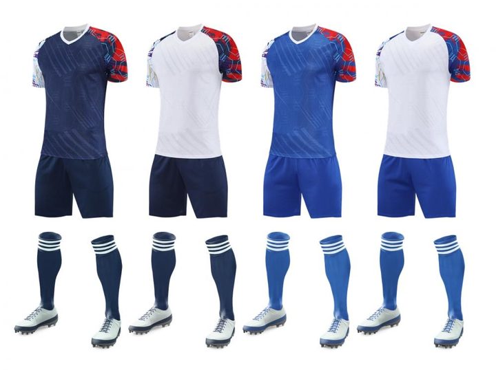 Maglia da calcio a maniche corte con scollo a V con righe – MAIN
