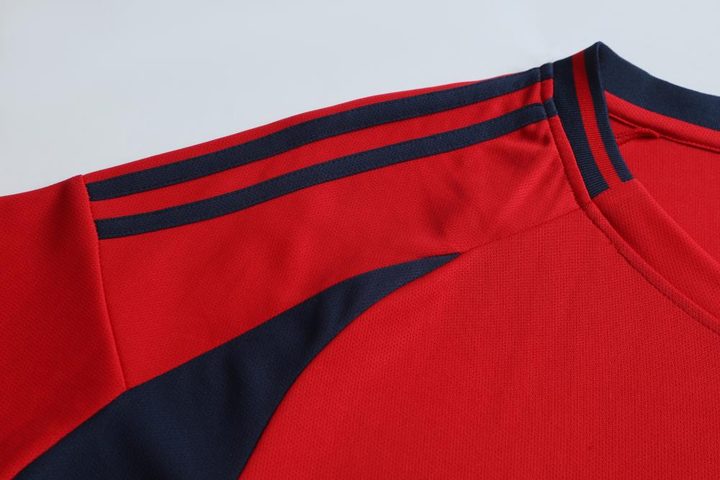 Maglia da calcio a maniche corte con scollo a V con righe – DETAIL 2
