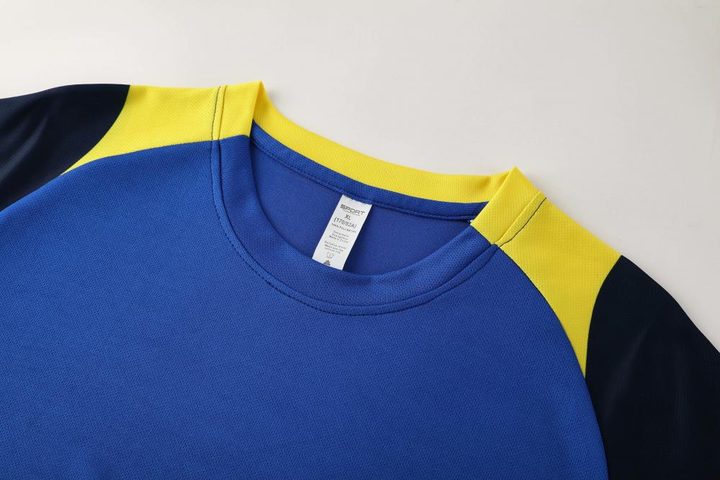 Kurzarm-Fußballtrikot mit Rundhalsausschnitt und Streifen – DETAIL 1