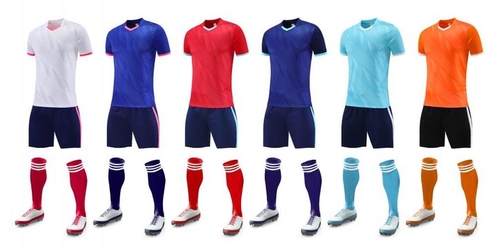 Kurzarm-Fußballtrikot mit Rundhalsausschnitt und Farbverlauf – MAIN